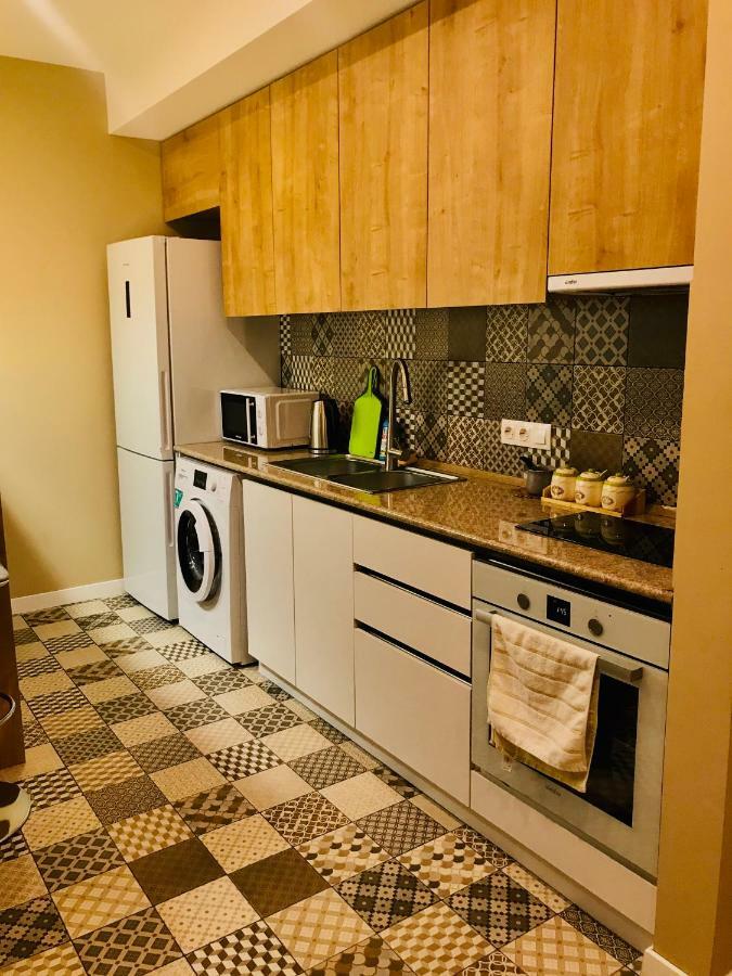 North Avenue Loft Apartments Ереван Екстериор снимка